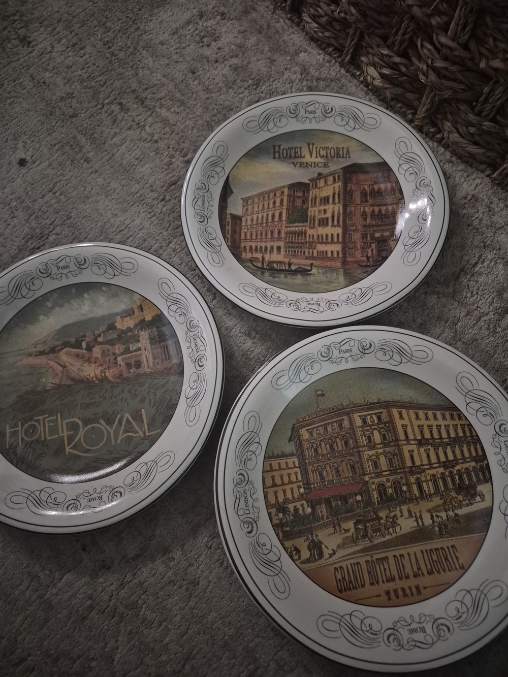 Decorative Vintage-Style White Ceramic Hotel Plates - Set of 3